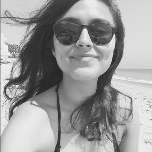 Meet your Posher, Gilda